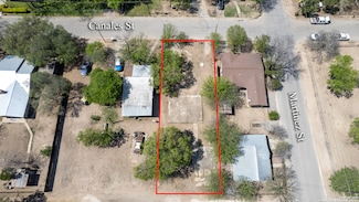 205 W Canales St, Uvalde, TX 78801