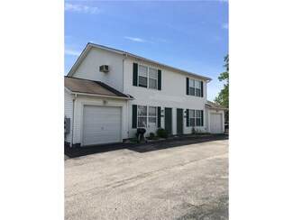1596 E Summit St, Kent, OH 44240
