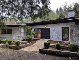 13119 233rd Ave SE, Issaquah, WA 98027