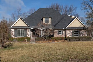 738 Kensington Cove, Springdale, AR 72762