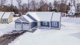 35 Juliana Ave Unit 2, Nashua, NH 03064