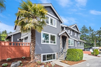 15006 Old Manor Way, Lynnwood, WA 98087