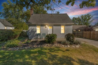 3145 Eastwood Dr, Rochester Hills, MI 48309