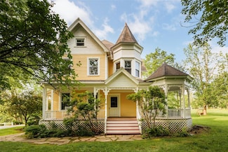111 Jim Stephenson Rd, Swan Lake, NY 12783