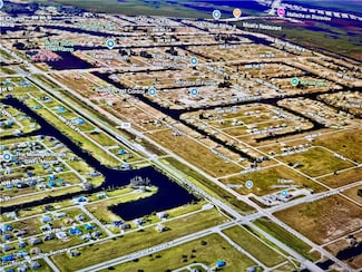 3027 NW 6th Terrace, Cape Coral, FL 33993