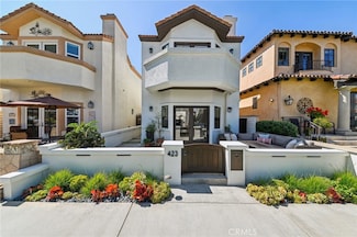 423 10th St, Huntington Beach, CA 92648