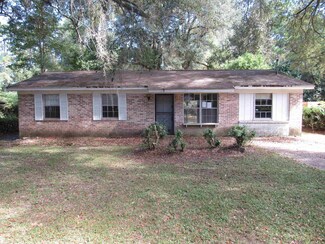 4585 Autumn Woods Way, Tallahassee, FL 32303