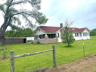 205 N 6th St, Mexia, TX 76667