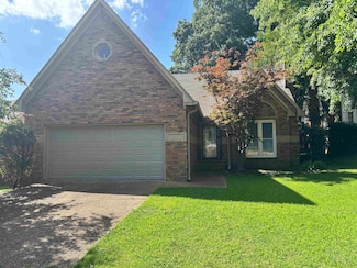 8894 Lake Edge Cove E, Cordova, TN 38016