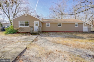 401 Cains Mill Rd, Williamstown, NJ 08094