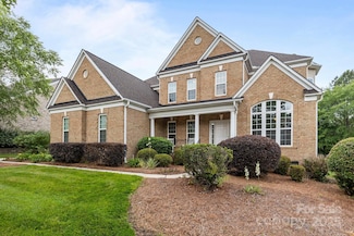 561 Keystone Ct NW, Concord, NC 28027