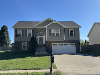 1880 Jackie Lorraine Dr, Clarksville, TN 37042