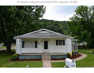 201 Frederick St, Nitro, WV 25143