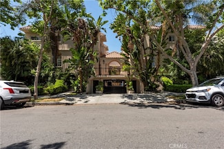 813 N Martel Ave Unit 2, Los Angeles, CA 90046