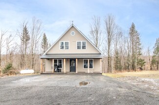 945 Tenakee Rd, Lowell, VT 05847