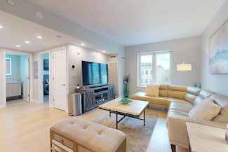 932 Broadway Unit 312, Chelsea, MA 02150