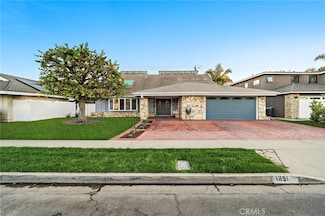 1851 Pitcairn Dr, Costa Mesa, CA 92626