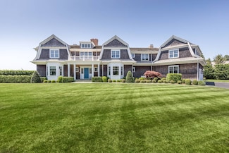 170 Scuttle Hole Rd, Water Mill, NY 11976