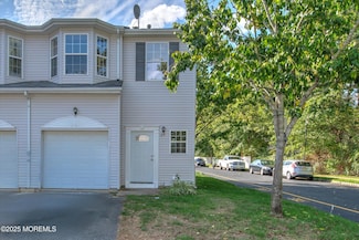 1 Esplanade Way, Bayville, NJ 08721