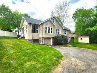 14 Drummond Ave, Worcester, MA 01605