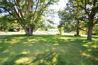 143 E 6th St, Randall, MN 56475
