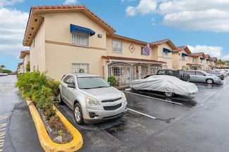 2208 W 74th St Unit 10221, Hialeah, FL 33016