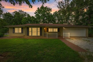 808 Reddick St, Perryville, MO 63775