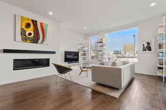 519 E 1st St Unit 4, Boston, MA 02127