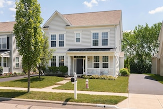 5180 Wildcat Falls Dr, Dublin, OH 43016