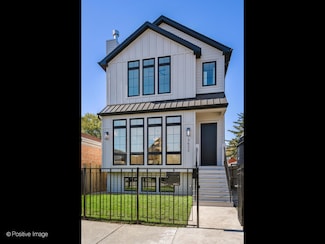 2535 W Belden Ave, Chicago, IL 60647
