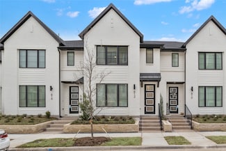 812 Trace Hawk Ln, Arlington, TX 76005