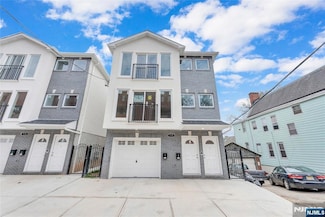 138 Milford Ave, Newark, NJ 07108