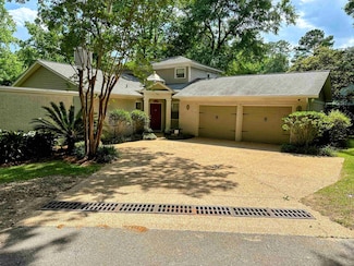 2224 Glenwood Ln, Tallahassee, FL 32308