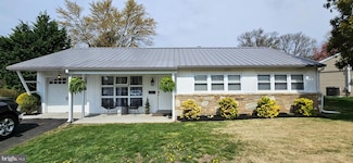 1256 Hiview Dr, Southampton, PA 18966