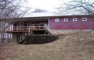 5239 S Hidden Springs Rd, Newberry, IN 47449