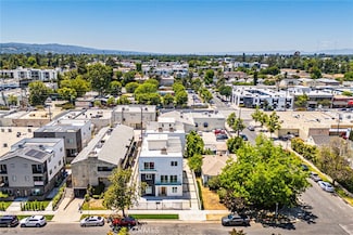 5251 Agnes Ave Unit 3, Los Angeles, CA 91607