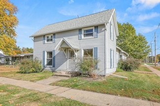 202 N Main St, New Sharon, IA 50207