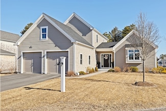 32 Wisteria Rd, Plymouth, MA 02360