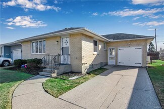51 Crandon Blvd, Buffalo, NY 14225