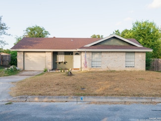 11618 Crooked Oaks Dr, Live Oak, TX 78233