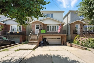 16 Oak St, Bayonne, NJ 07002