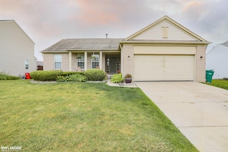 56798 Winding Creek Dr, Macomb, MI 48042