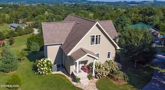 217 Brantley Acres Rd, Speedwell, TN 37870