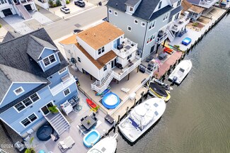 422 Eisenhower Ave, Seaside Heights, NJ 08751
