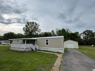 99 Johnston Subdivision Rd, Benton, KY 42025