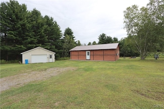 152 River Rd, Edwards, NY 13635