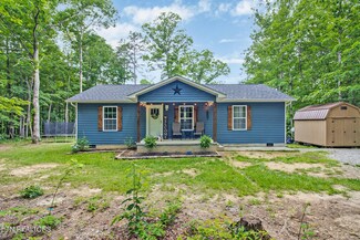 925 Pioneer Rd, Grimsley, TN 38565