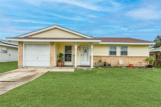 604 Taylorbrook Dr, Gretna, LA 70056