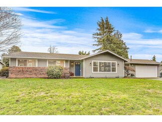 16920 SE Stoneybrook Ct, Clackamas, OR 97015