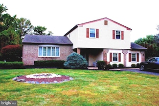 110 Andrea Dr, Richboro, PA 18954